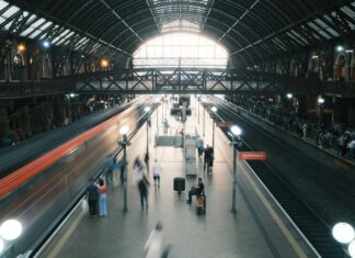 Platforma Özel İçerik İle Fark Yaratmanın Sırları Nelerdir?